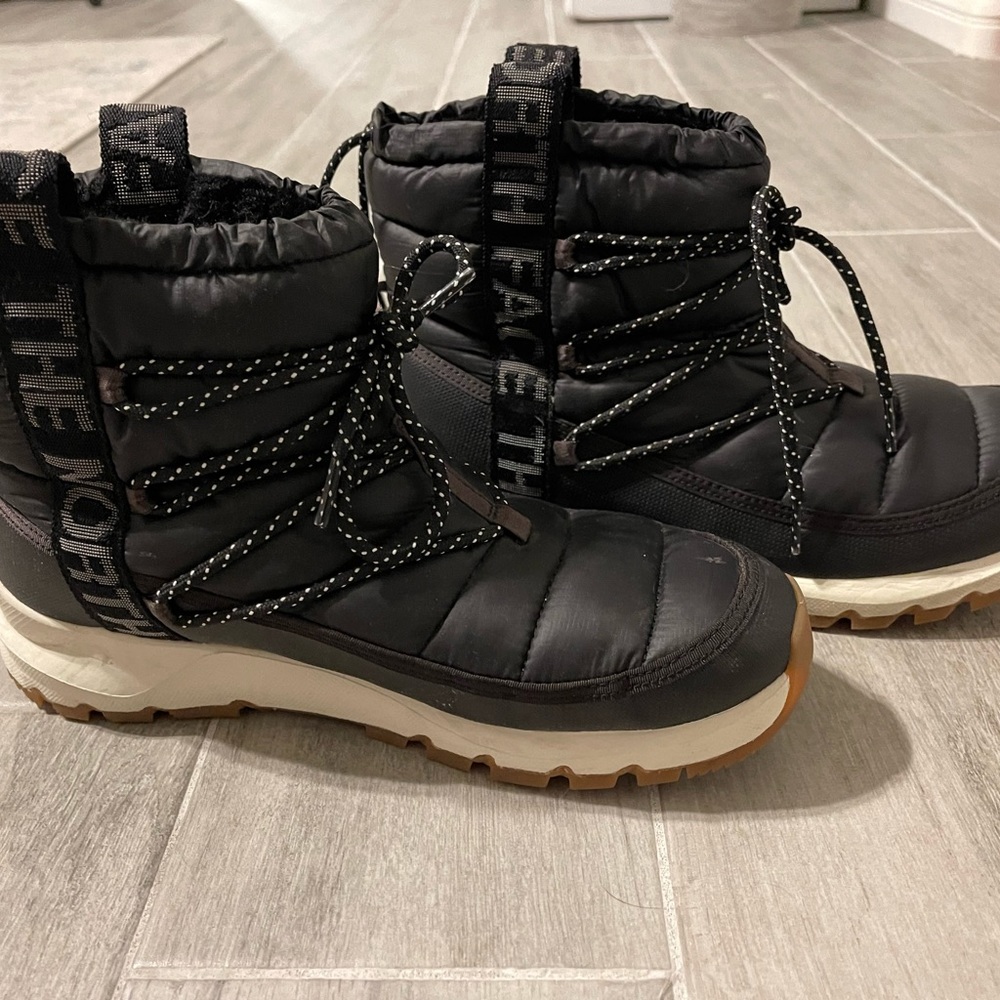 Women’s ThermoBall™ Lace Up Waterproof Boots